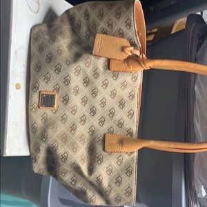 Dooney and Bourke purse
